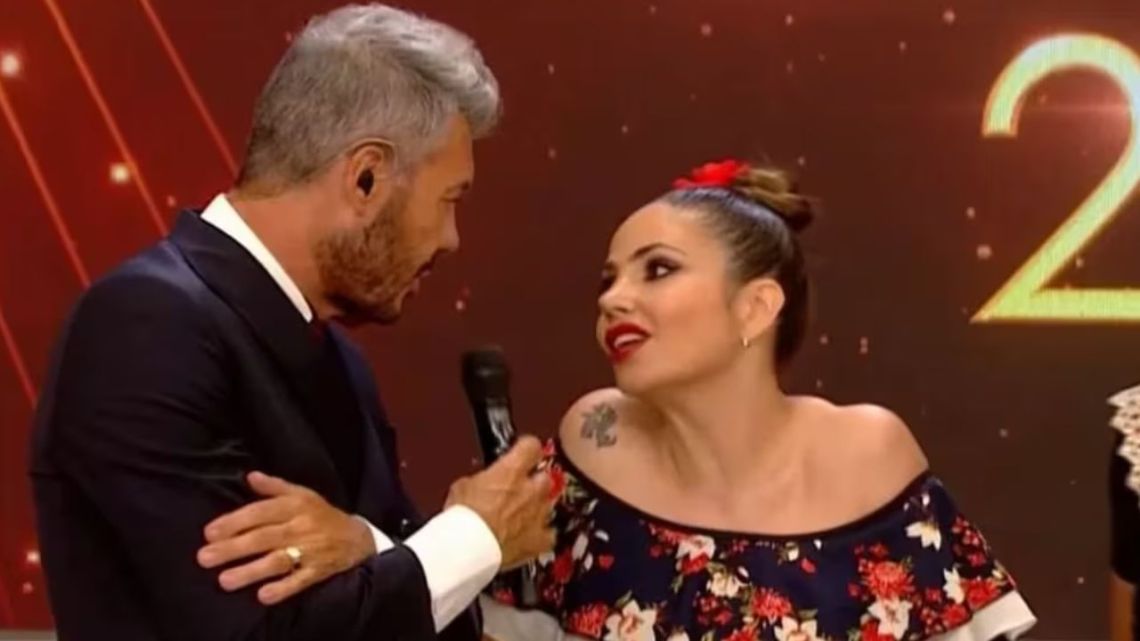 El Exabrupto Momento De Romina Uhrig En El Bailando 2023 Hizo Su Performance Con Unos Tragos De