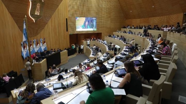 NUEVO PERÍODO LEGISLATIVO. Este miércoles será la despedida de la actual composición. El jueves jurarán los 70 legisladores electos.