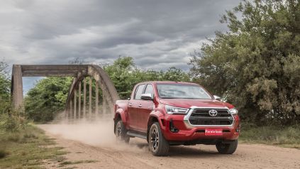 Toyota Hilux SRX 2024: Unos milímetros lo cambian todo