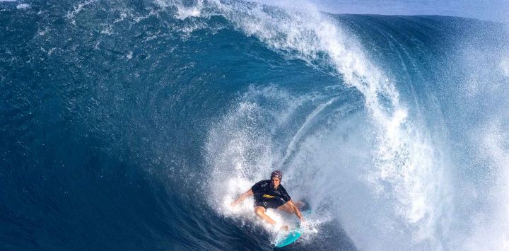 Pipeline Masters en Banzai Pipeline en Haleiwa, costa norte de Oahu, Hawaii. Foto de Brian Bielmann / AFP