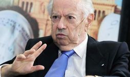 Carlos Corach