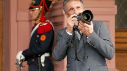 Víctor Bugge, fotógrafo presidencial desde 1978