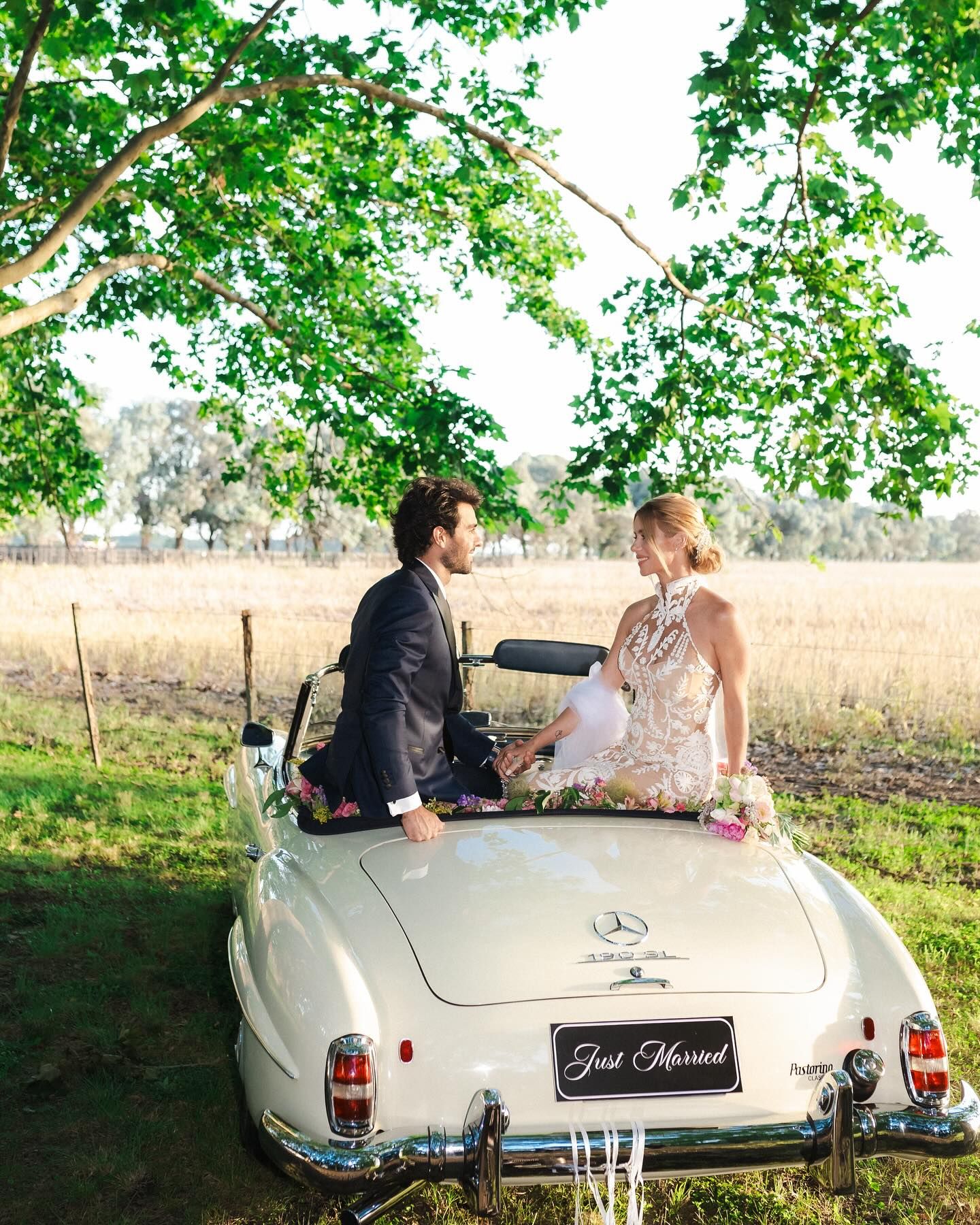 Las fotos oficiales de la boda de Nicole Neumann y Manu Urcera