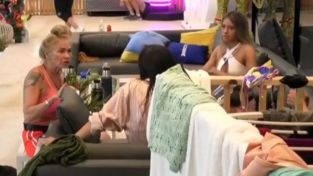 Isabel de Negri y sus compañeras en Gran Hermano