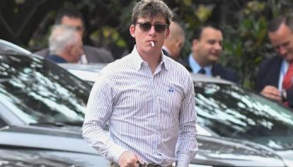 El asesor estrella de Milei no presentó su rendición de cuentas ante la OA porque figura como contratado. Pero maneja algunas de las cajas más importantes del Gobierno. ¿Quién lo controla?