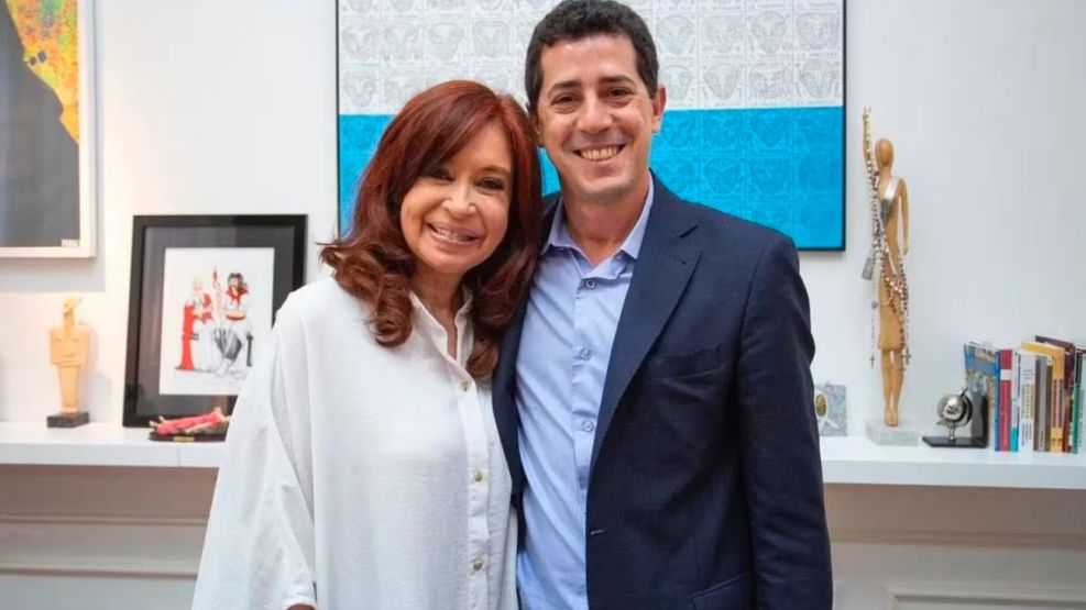 Cristina Kirchner volvió al Instituto Patria y la recibieron con regalos: "Otra vez en casa"