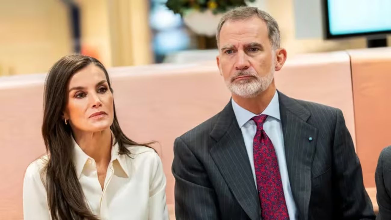 Felipe VI y Letizia estarían negociando un cese temporal de su convivencia  | Caras