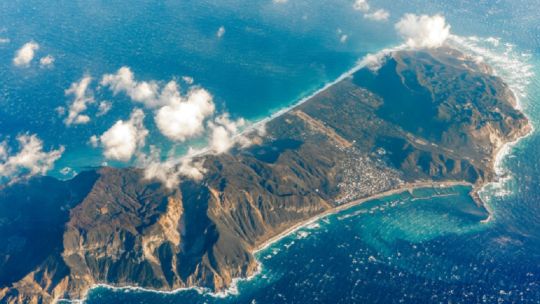 La isla japonesa de Niijima está creciendo por culpa de las erupciones volcánicas