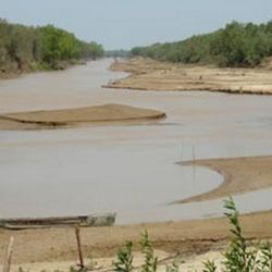 Los niveles hídricos muy bajos en los ríos Paraguay y Bermejo generaron medidas en todo el año 2023 que afectaron a los pescadores.