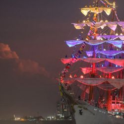 Imagen del buque Gloria, designado como embajador de la nueva narrativa "Colombia, el país de la belleza", en la ciudad de Cartagena, Colombia. El buque Gloria, insignia de la Armada de Colombia, emprenderá en 2024 una travesía por los océanos a través de la cual la agencia gubernamental ProColombia promoverá al país como Destino ideal para el turismo, negocios y la inversión extranjera. | Foto:Xinhua/Zhou Shengping