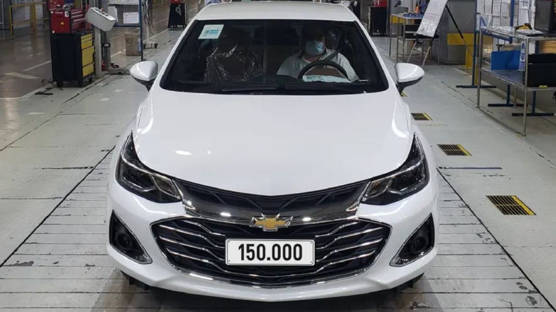 El Chevrolet Cruze Se Despide Pero Sigue Liderando Su Segmento Parabrisas