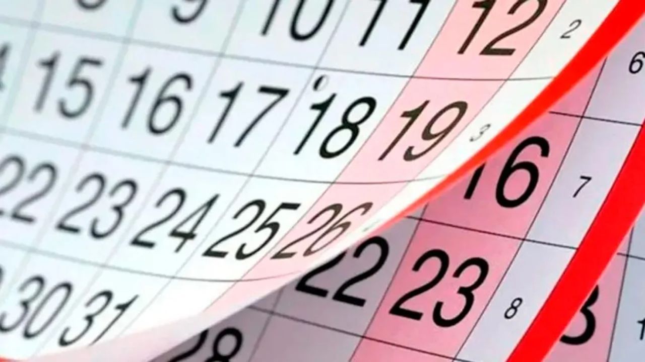 Calendario marcando feriado nacional