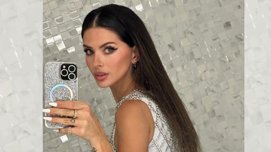 Año Nuevo 2024: La China Suárez se sumó a la tradición de vestir de blanco con increíble outfit de fiesta 