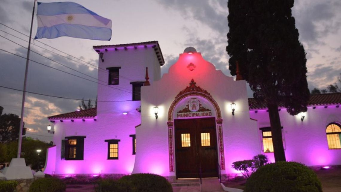 La Calera antes de fin de año aumentaron un 90 los salarios de los