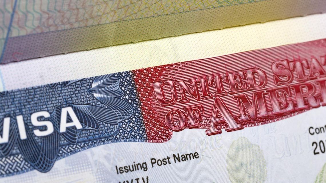 Visa issues. J1 виза в США. Визовая политика США. Виза в США 1200 на 800. American visa a1.