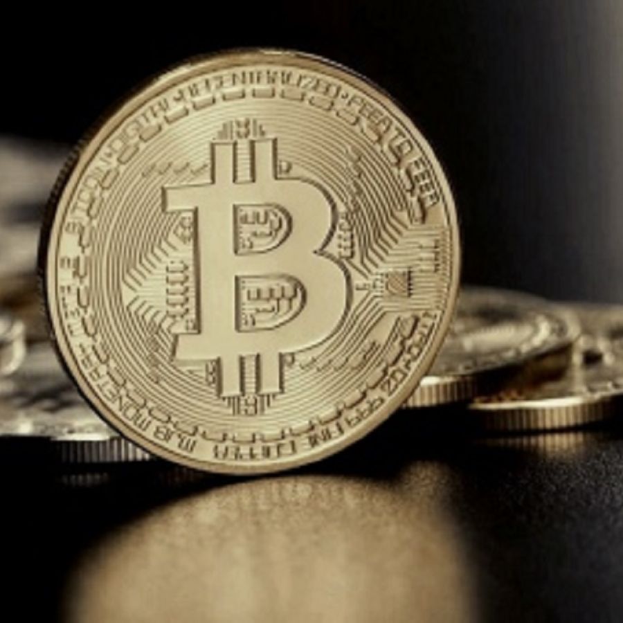 Bitcoin llegó a su aniversario número 15: cuál es la historia detrás de la  criptomoneda | Canal E