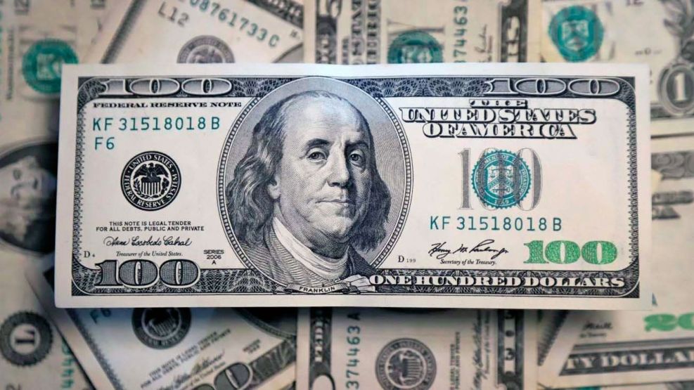 A cuánto cerró el dólar blue hoy, viernes 12 de enero de 2024 Perfil