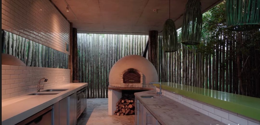 "Guanahani", la mansión que Marcelo Tinelli tiene en Punta del Este