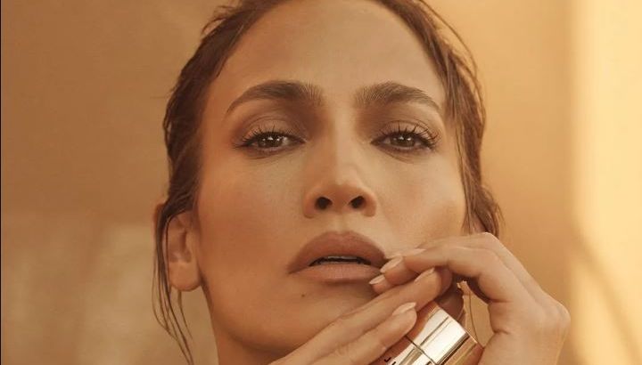 La guía de belleza para tener una piel sana y radiante durante el verano