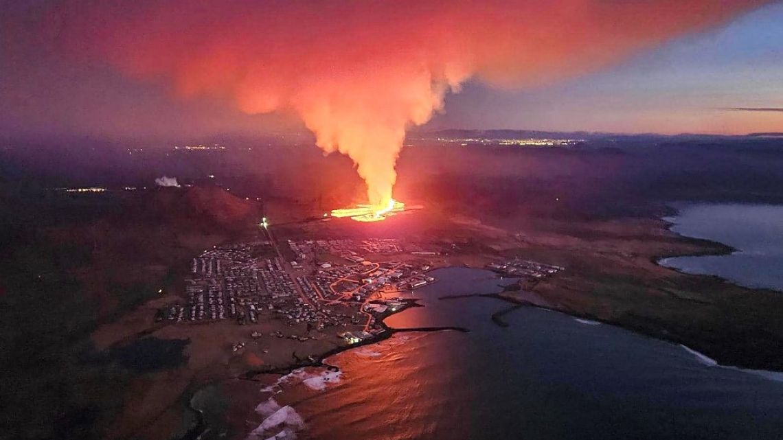 The most impressive photos of the volcano eruption in Iceland ...