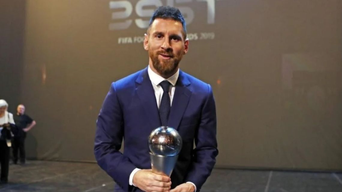 Messi ganó el premio The Best a pesar de empatar con Haaland el