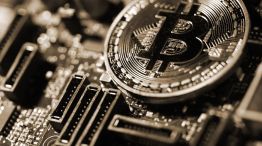 Bitcoin Claws Its Way Back