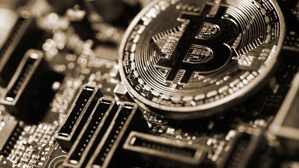 Bitcoin Claws Its Way Back