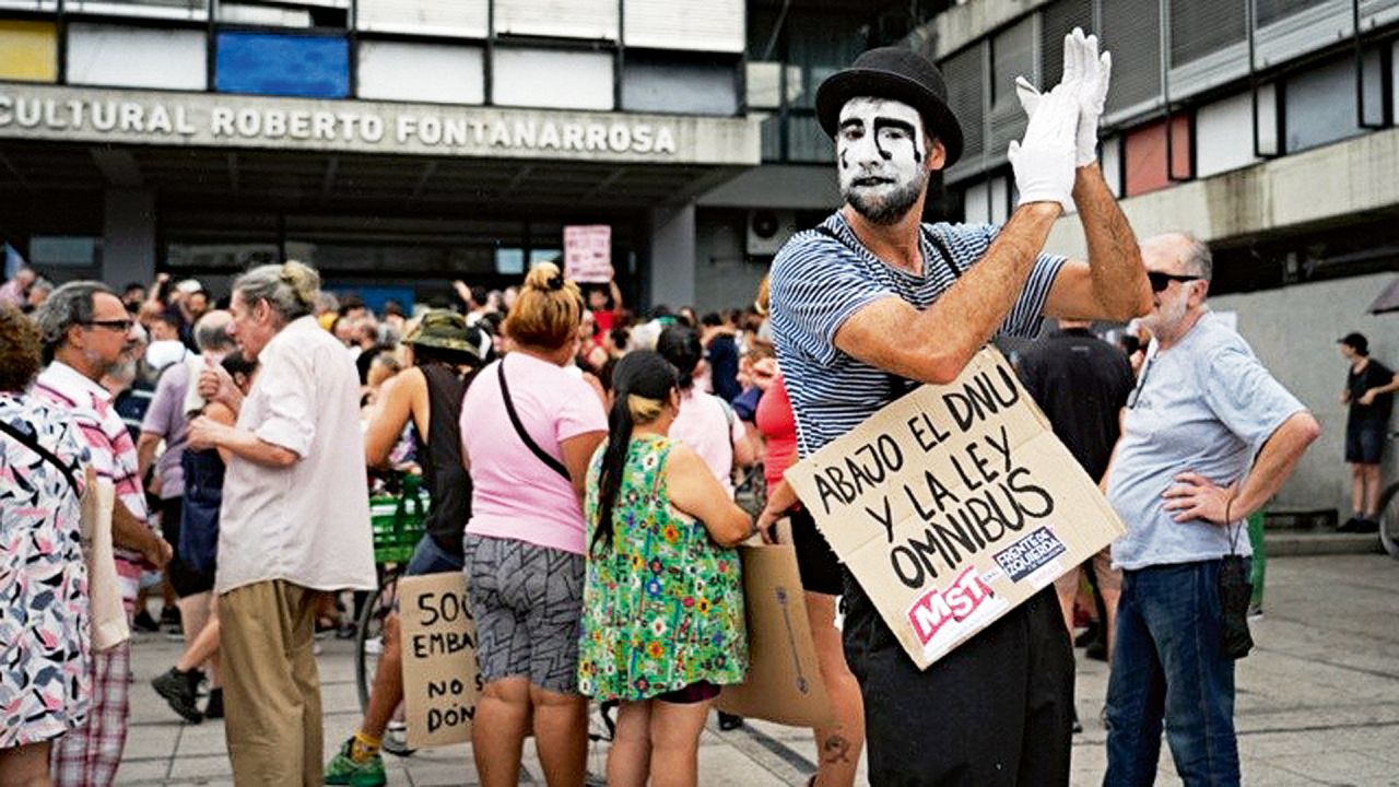 La comunidad cultural argentina contra la Ley Ómnibus | Foto:Cedoc