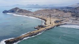 China amplía su ruta comercial en Sudamérica con un megapuerto en Perú