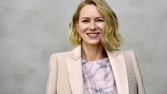Naomi Watts:"La menopausia no es una enfermedad. Es simplemente algo que debe suceder"