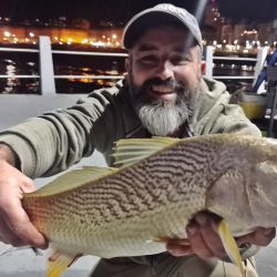 Sin lluvias y con buenas temperaturas, muchos cañófilos recorrieron el país pescando. 
