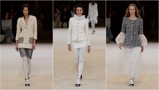Chanel Haute Couture: abstracción y simpleza en una pasarela que homenajeó al "veste blanche"