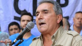 Juan Carlos Schmid: "Los derechos laborales son el techo de los trabajadores informales, y si se caen, caerán sobre sus cabezas”