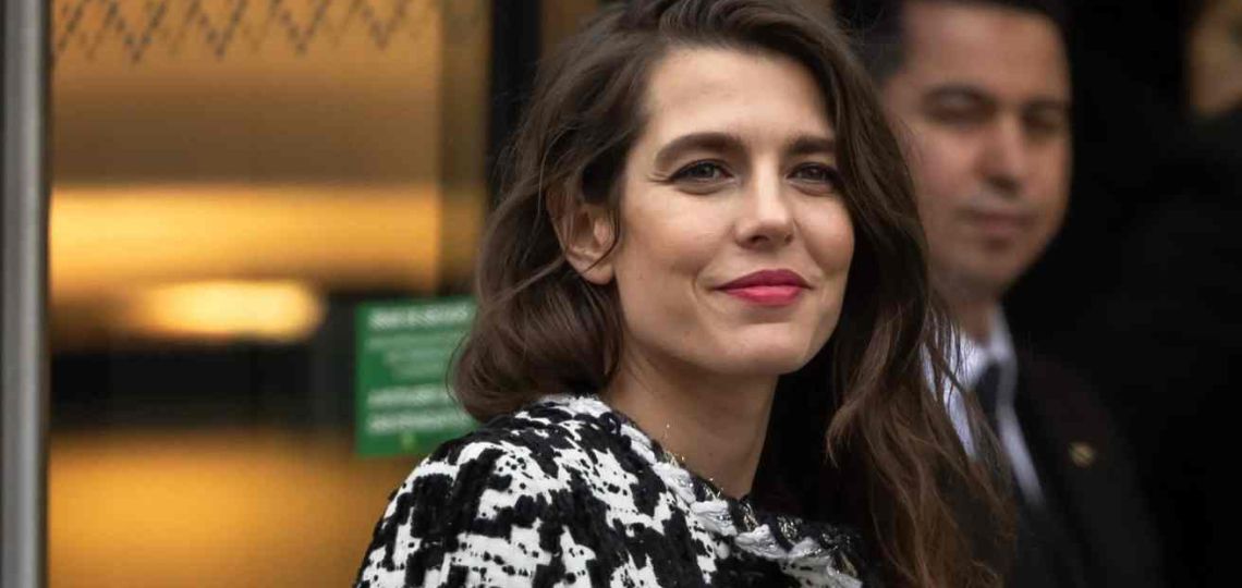 Belleza old money: Charlotte Casiraghi luce el corte de pelo perfecto para el 2025 que queda bien a los 20 y a los 60