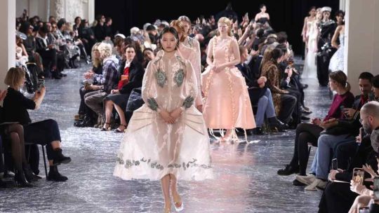 Gaultier por Simone Rocha: descubrí la fusión de estos dos mundos fascinantes