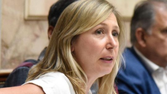 Myriam Bregman apuntó contra Patricia Bullrich y denunció represión policial en la planta de SECCO Myriam Bregman