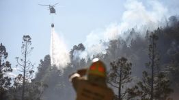 El incendio en Parque Los Alerces, Chubut, fuera de control.