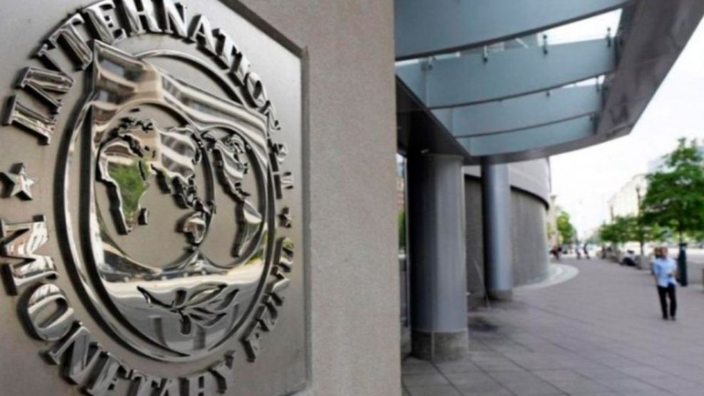 Fondos frescos: el FMI realizó el primer desembolso en la era Milei