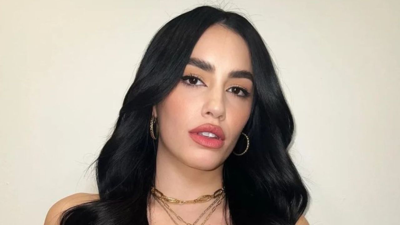 Lali Espósito posó desnuda frente al espejo y derritió la red | Exitoina