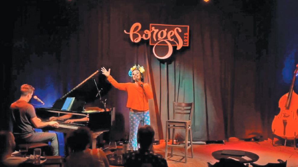 2023_02_03_alex_pandev_gzaprensapaulafrancocedoc_g