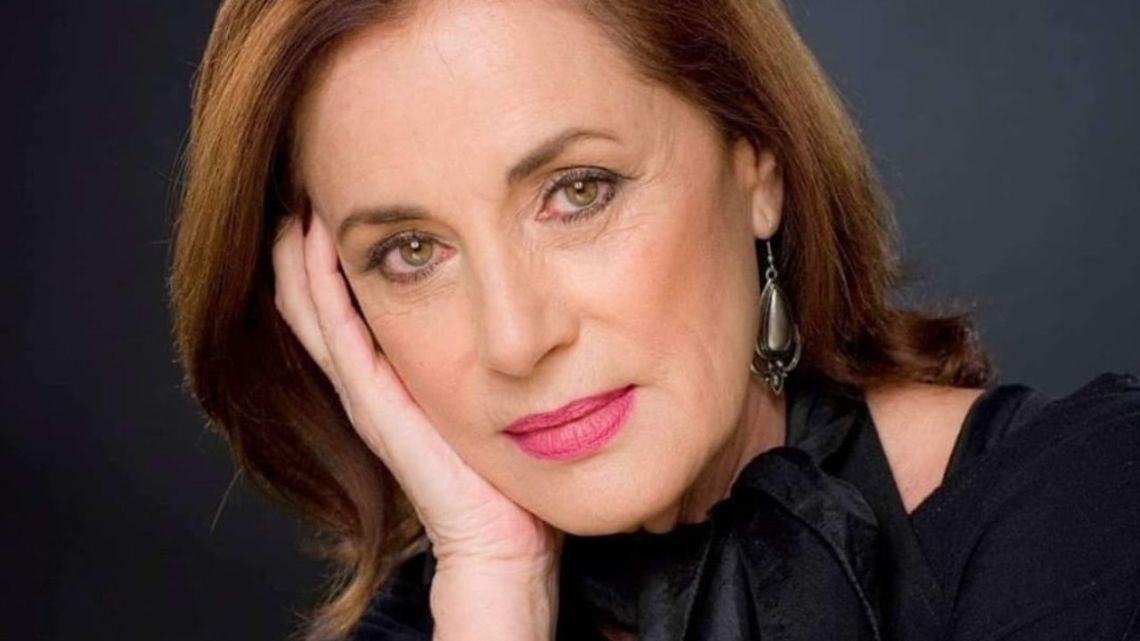 Elena Roho A los 79 años murió Helena Rojo, la primera actriz mexicana | Caras