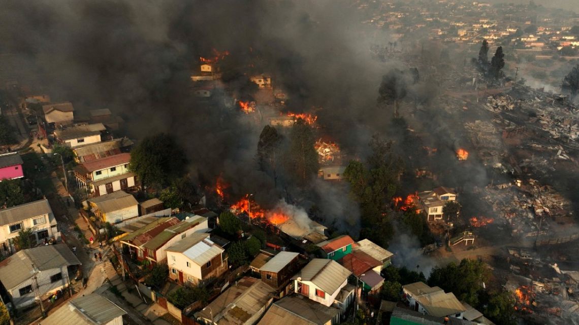 Aerial view of the forest fire that affects the hills of the city of Viña del Mar in the Las Pataguas sector, Chile, taken on February 3, 2024.