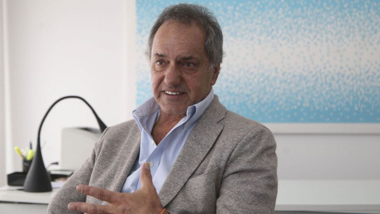 Scioli returns to campaign for SAD in Argentine football - TIme News