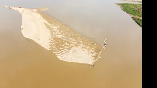 Por la bajante del Paraná, los arenales se están apoderando del puerto de Reconquista
