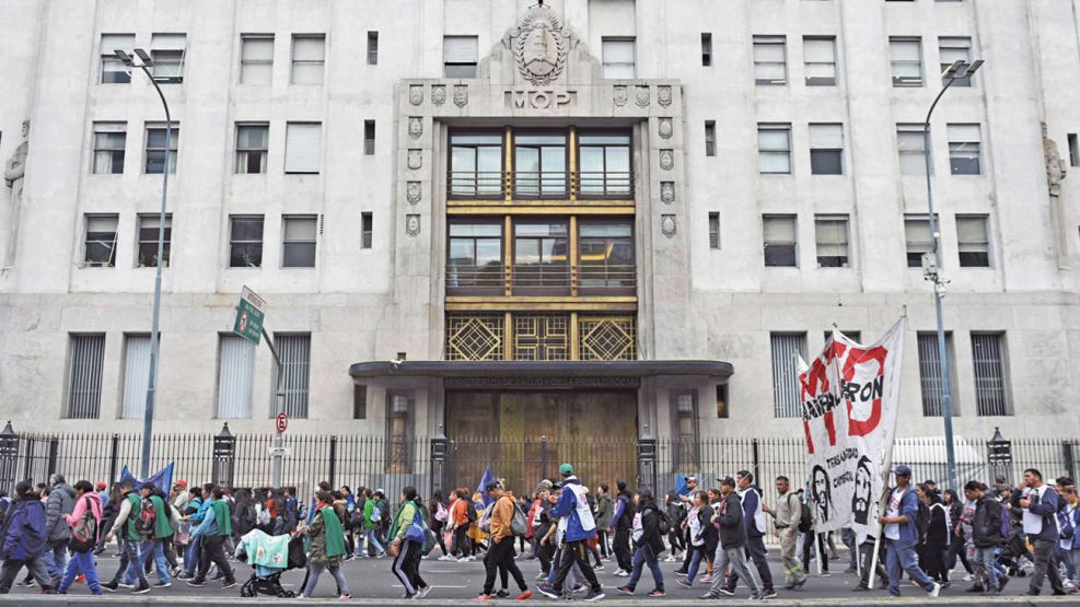 20230210_capital_humano_protesta_telam_g