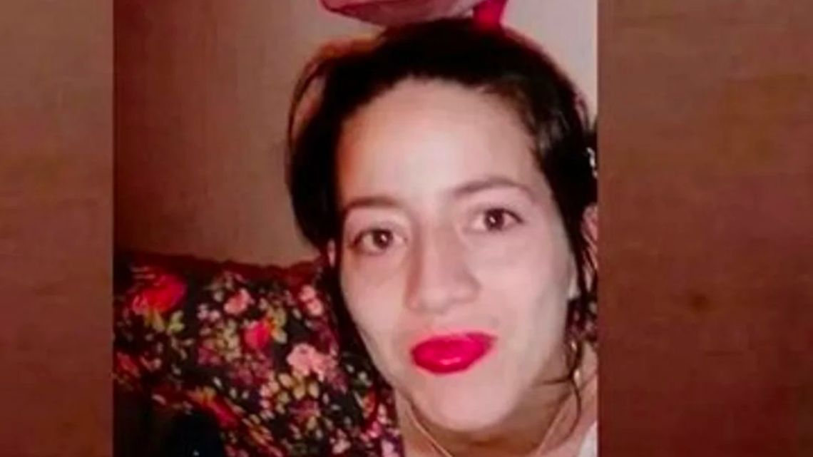 María Belén Muñoz was murdered with 24 stab wounds by her ex-partner in their home in Berazategui.