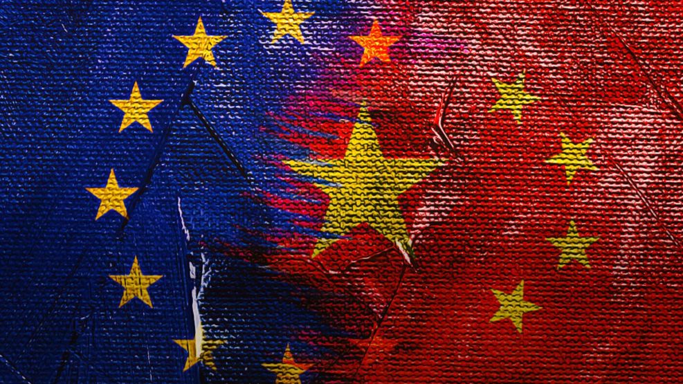 IMAGE_EU_CHINA_FLAGS