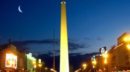 El Obelisco de amarillo para visibilizar la lucha contra el cáncer infantil.