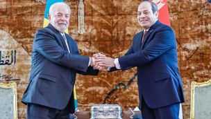 El presidente Lula del Brasil, con el presidente egipcio Abdelfatah El-Sisi