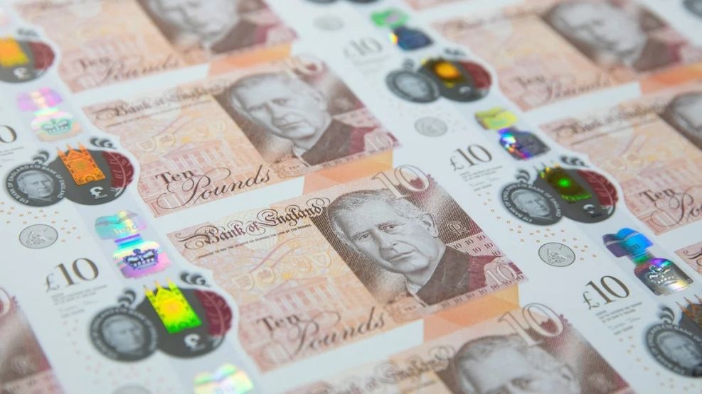 Reino Unido pondrá en circulación billetes con el retrato del rey Carlos III